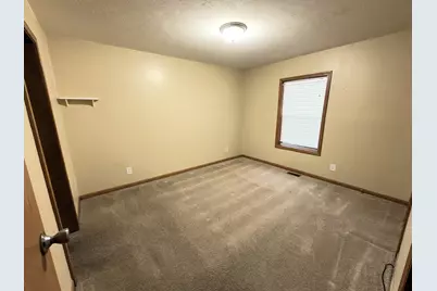 498 Park Avenue, Belvidere, IL 61008 - Photo 7