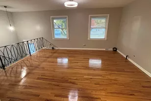 18745 Queens Rd, Homewood, IL 60430 - Photo 5