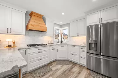 932 Foxpointe Drive, Sycamore, IL 60178 - Photo 25