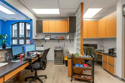 [Address not provided], Oak Park, IL 60301 - Photo 9