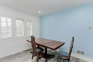 [Address not provided], Gurnee, IL 60031 - Photo 19