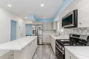 [Address not provided], Gurnee, IL 60031 - Photo 15