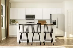 1772 S Prt Dr, Antioch, IL 60002 - Photo 7