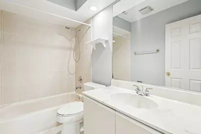 [Address not provided], Westchester, IL 60154 - Photo 15