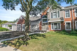 1871 Fox Run Dr, Elk Grove Village, IL 60007 - Photo 1