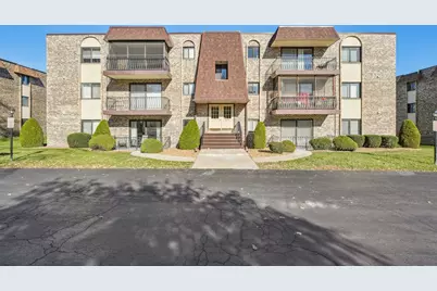 4955 134th Place #1B, Crestwood, IL 60418 - Photo 1