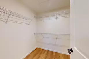 134 Yorktown Ct, Libertyville, IL 60048 - Photo 17