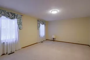 1995 Salem Rd, Elgin, IL 60123 - Photo 15