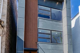 5637 S Prairie Ave, Chicago, IL 60637 - Photo 1