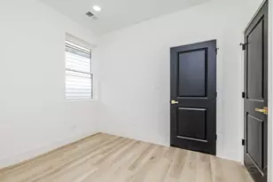 5637 S Prairie Ave, Chicago, IL 60637 - Photo 21