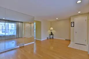 6513 N Neva Ave, Chicago, IL 60631 - Photo 5