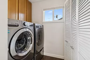 5229 Beechwood Ave, Gurnee, IL 60031 - Photo 11