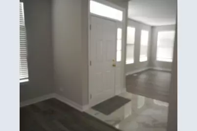 710 Timothy Court, East Dundee, IL 60118 - Photo 5