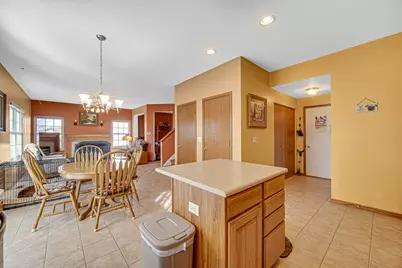 188 Breckenridge Court, Gilberts, IL 60136 - Photo 7