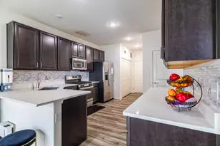 8512 Stillwater Rd, Wonder Lake, IL 60097 - Photo 5