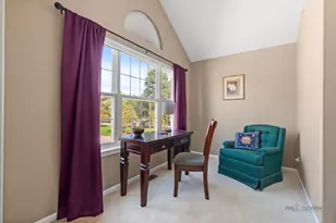 1316 Christine Ct, Vernon Hills, IL 60061 - Photo 15