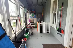 9732 S Houston Ave, Chicago, IL 60617 - Photo 15