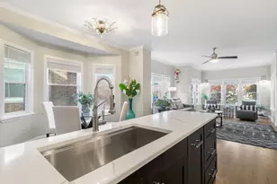 395 N Delaplaine Rd, Riverside, IL 60546 - Photo 5