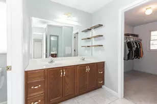 26 Brunton Ct, Bloomington, IL 61704 - Photo 31