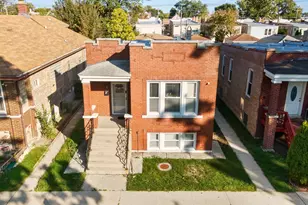 2523 S 58th Ct, Cicero, IL 60804 - Photo 5