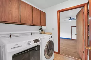 849 N Piatt St, Bement, IL 61813 - Photo 27