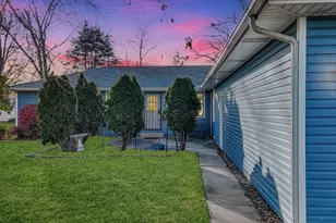 849 N Piatt St, Bement, IL 61813 - Photo 37