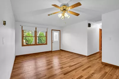 849 N Piatt Street, Bement, IL 61813 - Photo 11