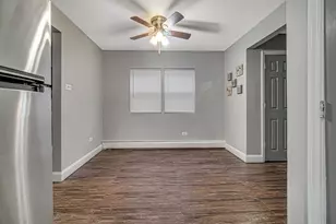 7915 S Dobson Ave, Chicago, IL 60619 - Photo 13