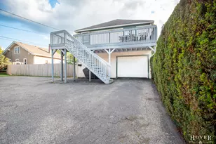 1511 N Green St, McHenry, IL 60050 - Photo 11