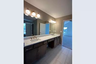 16440 W Cottonwood Drive, Lockport, IL 60441 - Photo 5