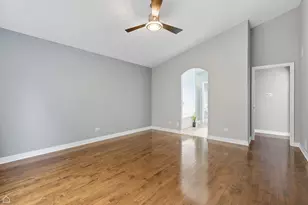 2008 Crooked Tree Ct, McHenry, IL 60050 - Photo 17