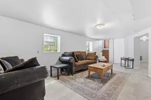 4016 W Crystal St, Chicago, IL 60651 - Photo 13