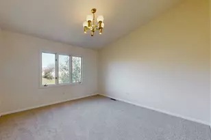 3820 Kiess Dr, Glenview, IL 60025 - Photo 27