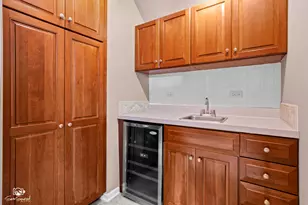 2762 Shetland Ln, Aurora, IL 60502 - Photo 7