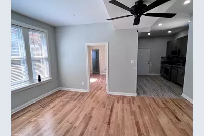 4244 N Spaulding Avenue #3, Chicago, IL 60618 - Photo 5