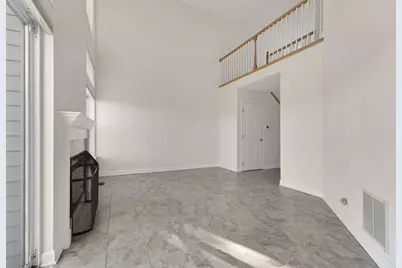 [Address not provided], Elk Grove Village, IL 60007 - Photo 5