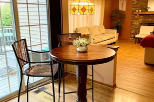 1304 Yorkshire Ln, Carol Stream, IL 60188 - Photo 5