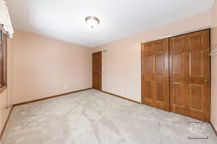 515 Cimarron Dr W, Aurora, IL 60504 - Photo 45