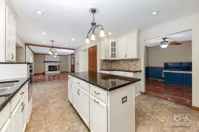 515 Cimarron Drive W, Aurora, IL 60504 - Photo 21