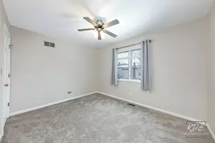 515 Cimarron Dr W, Aurora, IL 60504 - Photo 47