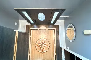 9706 52nd Ave, Oak Lawn, IL 60453 - Photo 3