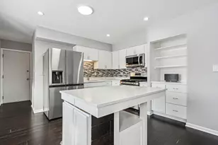 [Address not provided], Westchester, IL 60154 - Photo 9