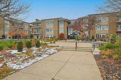 1 Oak Brook Club Drive #B-301, Oak Brook, IL 60523 - Photo 1