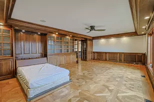 1 Oak Brook Club Dr, Oak Brook, IL 60523 - Photo 35