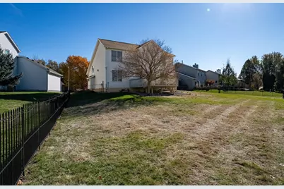 2822 Chesapeake Lane, Bloomington, IL 61704 - Photo 33