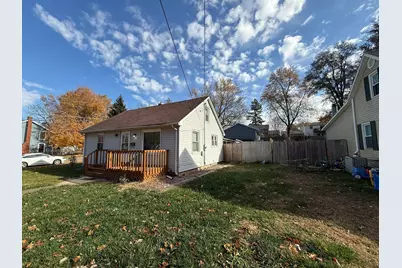 1104 Hemlock Avenue, Dixon, IL 61021 - Photo 3