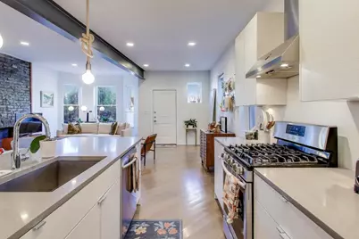 3043 W Diversey Avenue, Chicago, IL 60647 - Photo 9