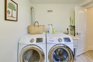 3043 W Diversey Ave, Chicago, IL 60647 - Photo 27