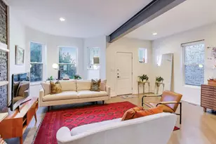 3043 W Diversey Ave, Chicago, IL 60647 - Photo 3