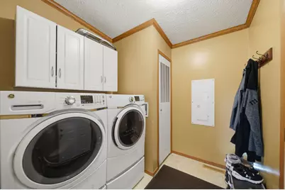 28902 Carriage Drive, Sterling, IL 61081 - Photo 27